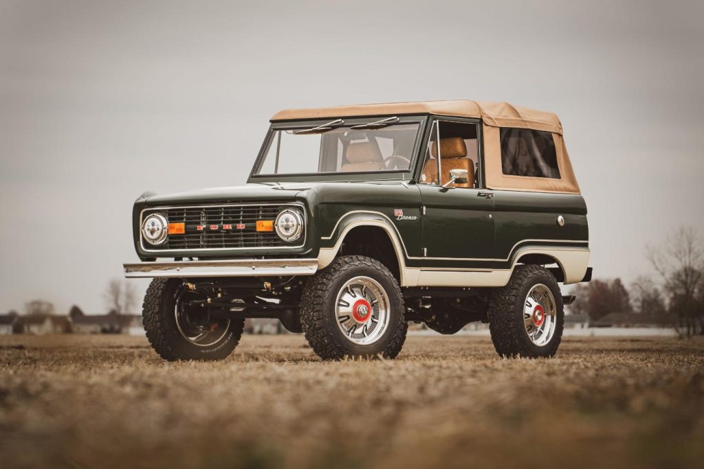 1950s ford bronco jeep