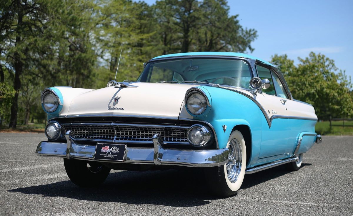 1955 Ford Fairlane