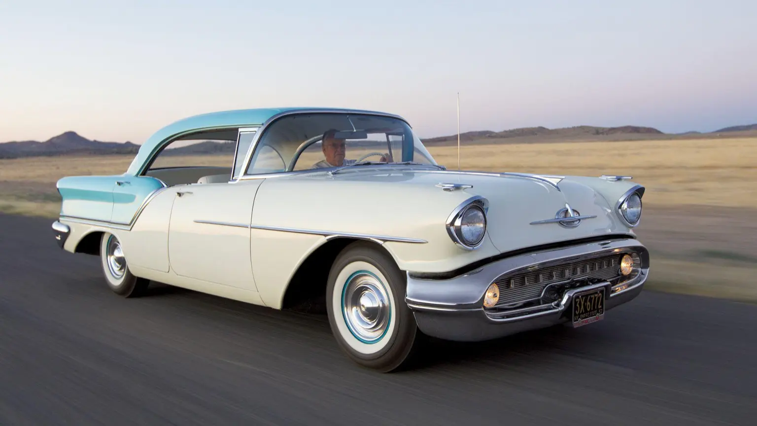 1957 Oldsmobile Super 88 Holiday Sedan