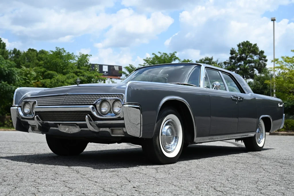 1961 Lincoln Continental