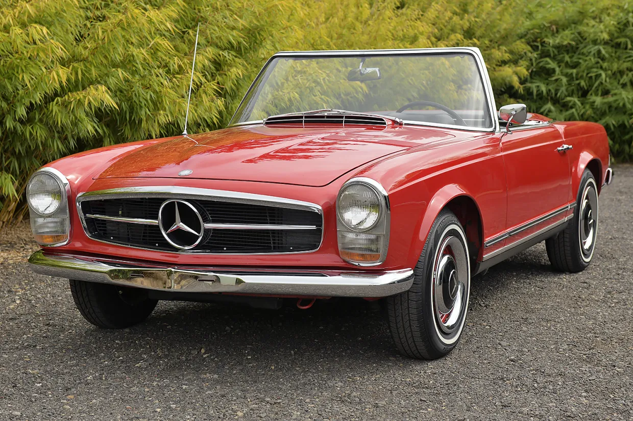 1967 Mercedes Benz 230SL