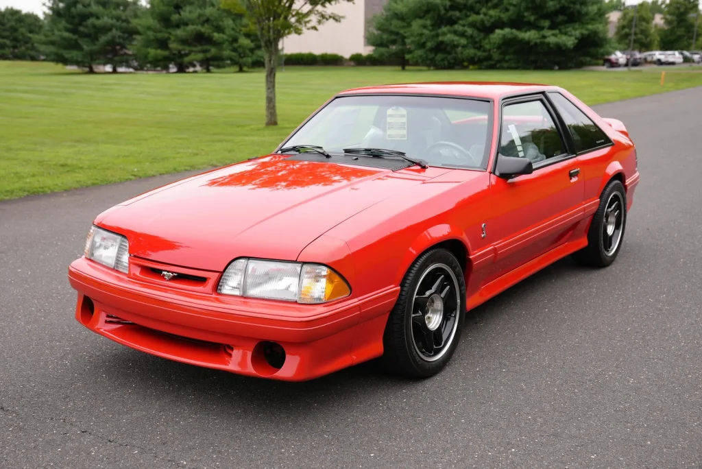 1993 Ford Mustang SVT Cobra 1993 Ford Mustang SVT Cobra
