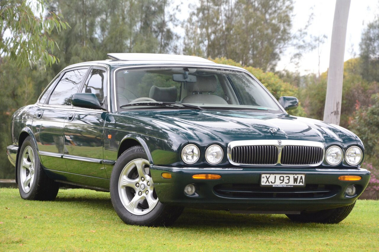 1998 Jaguar XJ8 1998 Jaguar XJ8