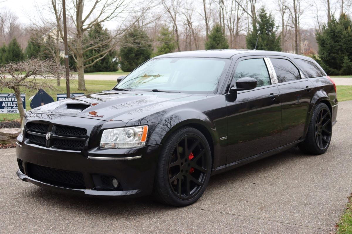 2008 Dodge Magnum SRT8
