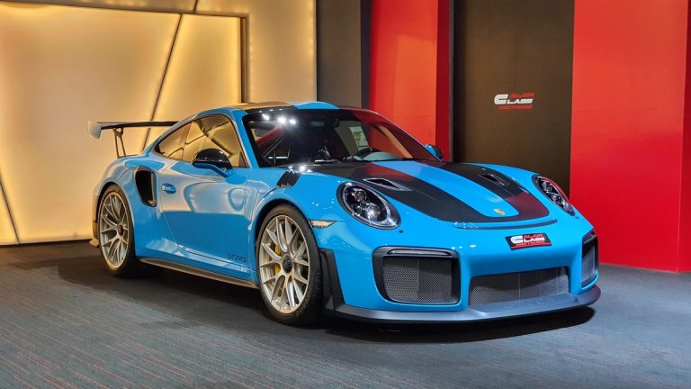 2018 Porsche 911 GT2 RS Weissach