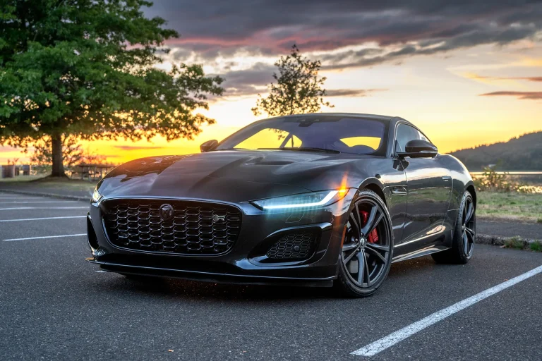 2024 Jaguar F TYPE luxury sports car