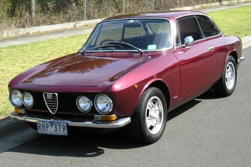 Alfa Romeo GTV (Tipo 105 Series 1965)
