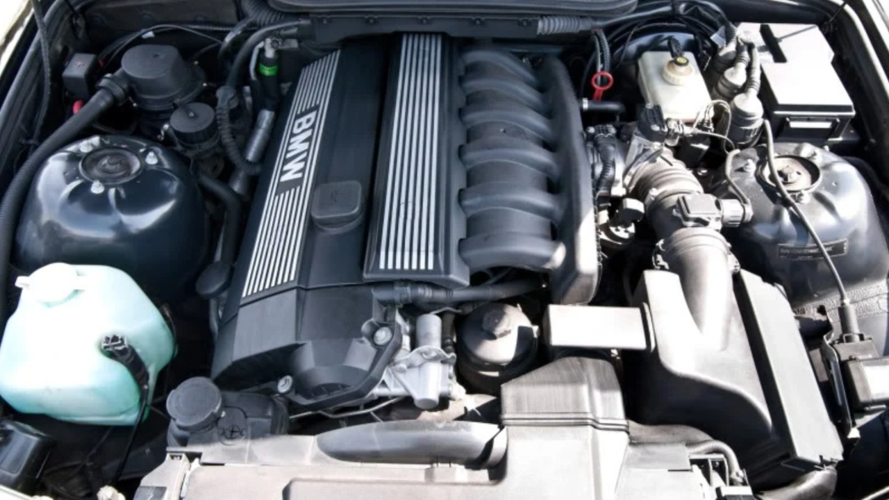 BMW M52 Iron Block Engines