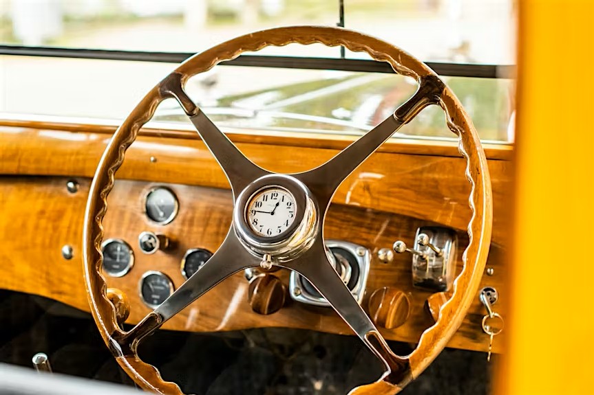Breguet Dashboard Chronograph for the Bugatti Type 41 Royale (1932)