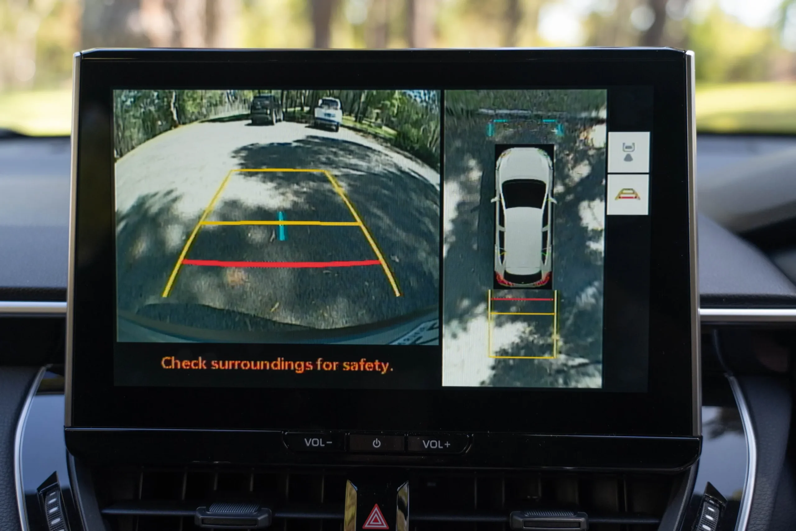 Camera and Parking Sensors Camera and Parking Sensors