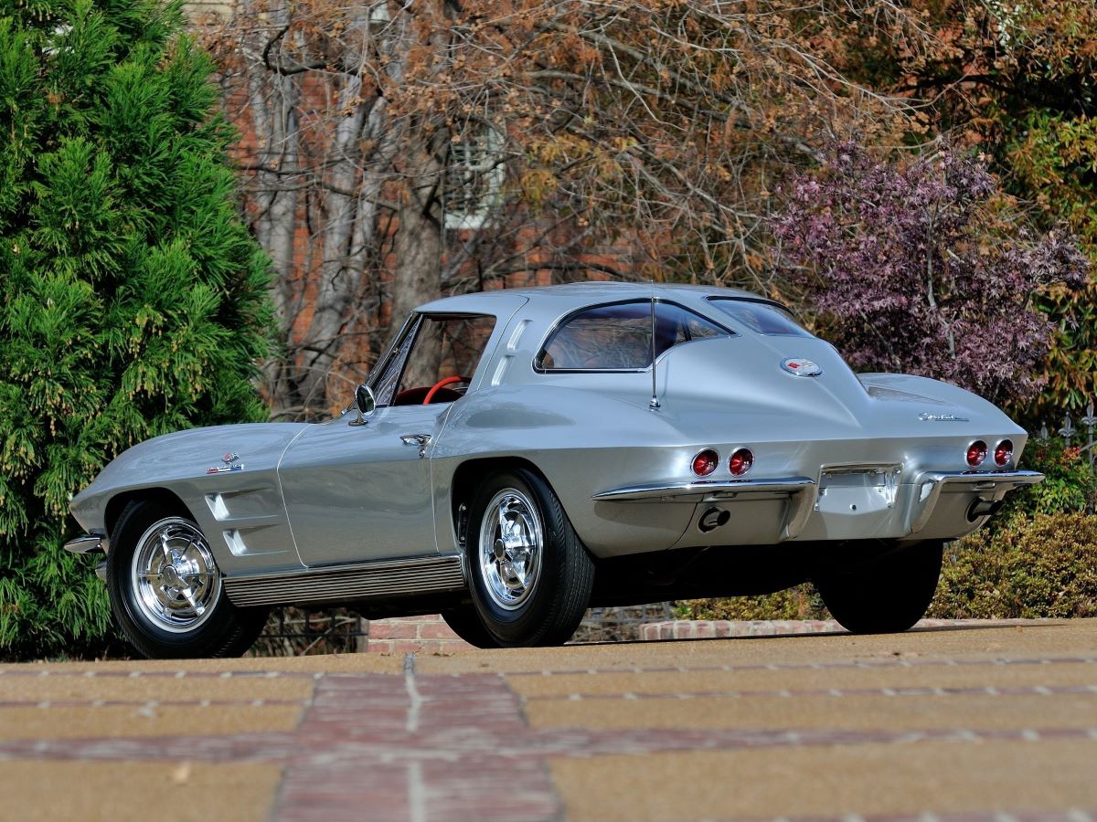 Chevrolet Corvette C2 StingRay 1963
