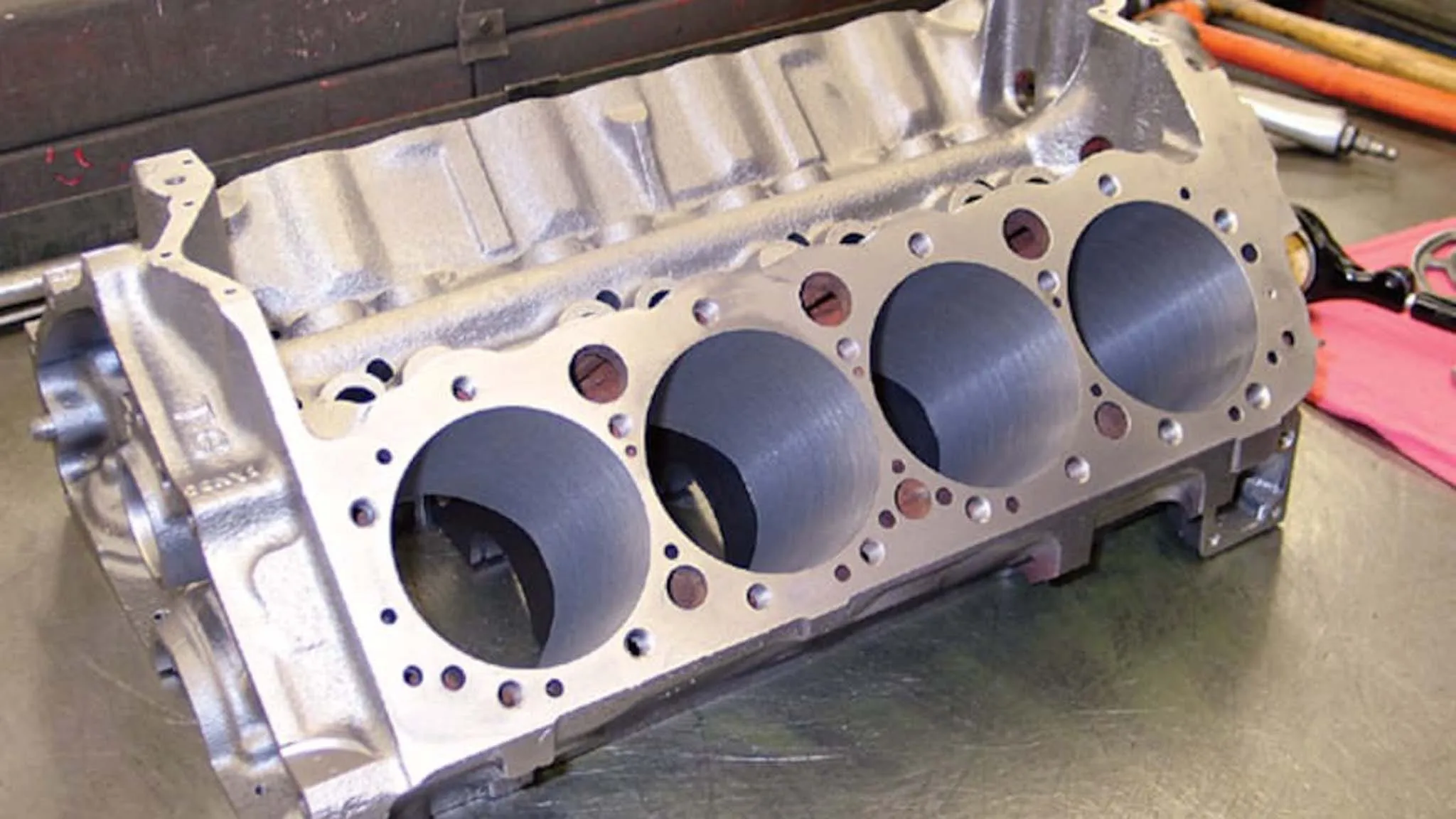 Chevrolet Small Block engine block