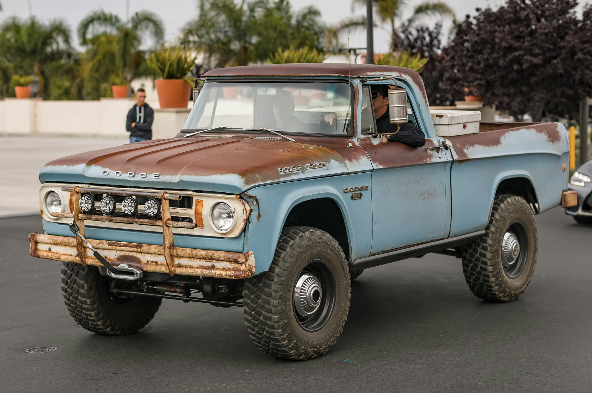 Dodge Power Wagon W300 1968