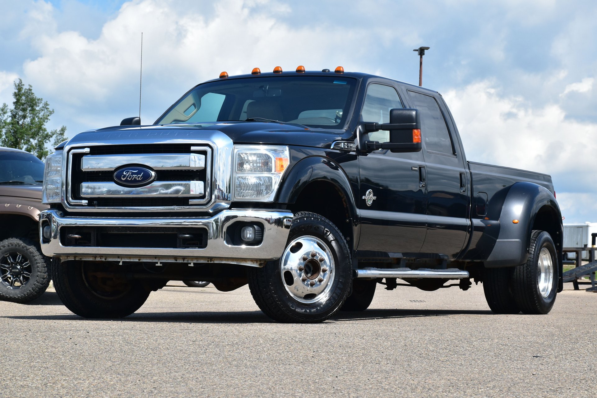 Ford F-350 Super Duty (DRW)
