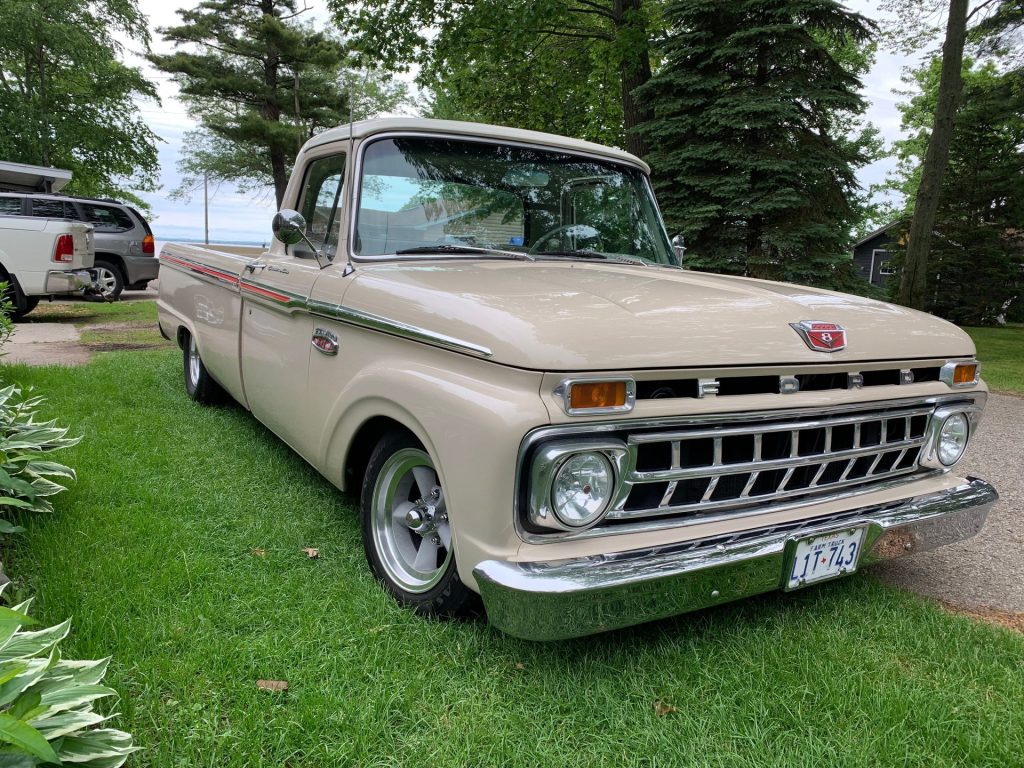 Ford F100 (1965 to 1972)