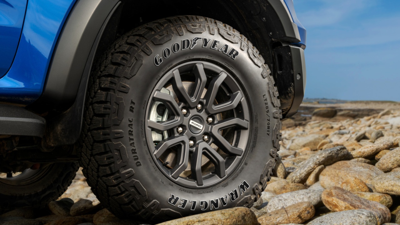Goodyear Wrangler DuraTrac RT