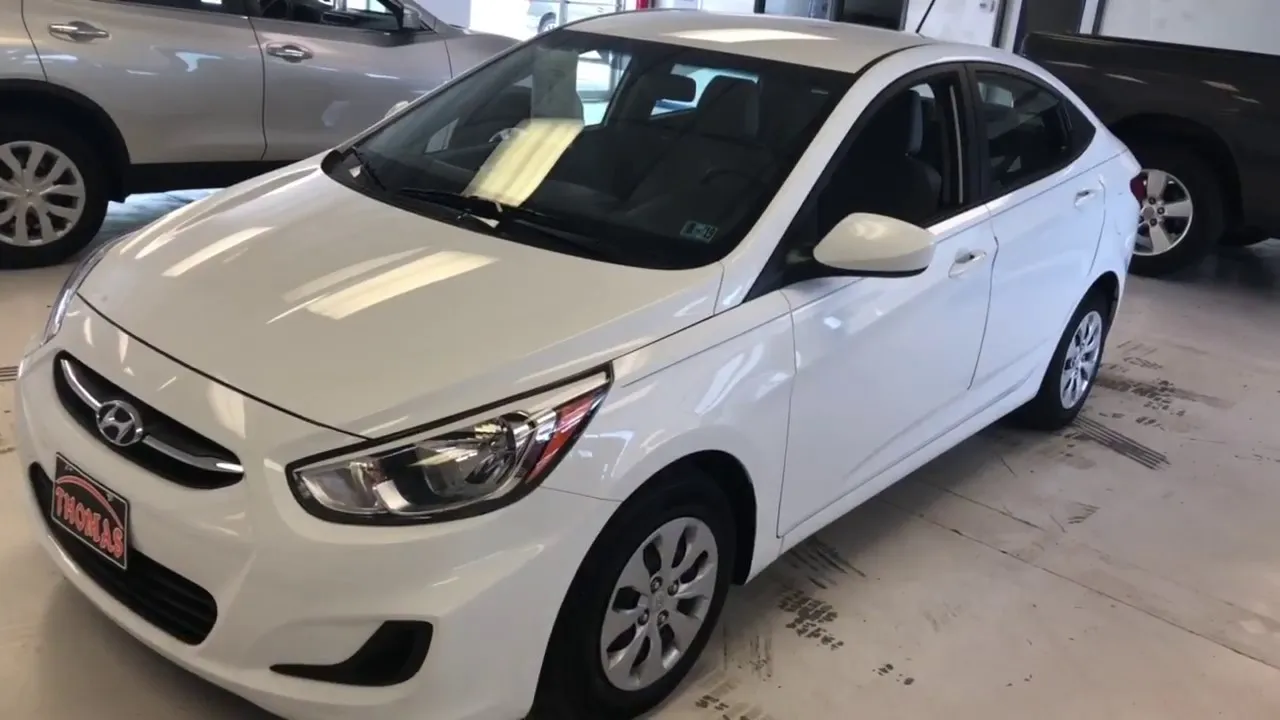 Hyundai Accent SE