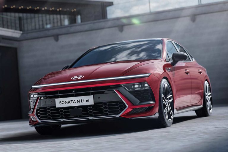 Hyundai Sonata sedan