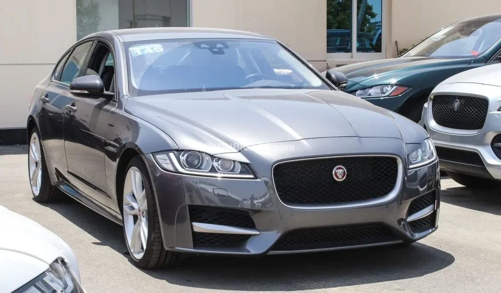 Jaguar XF 2.0T