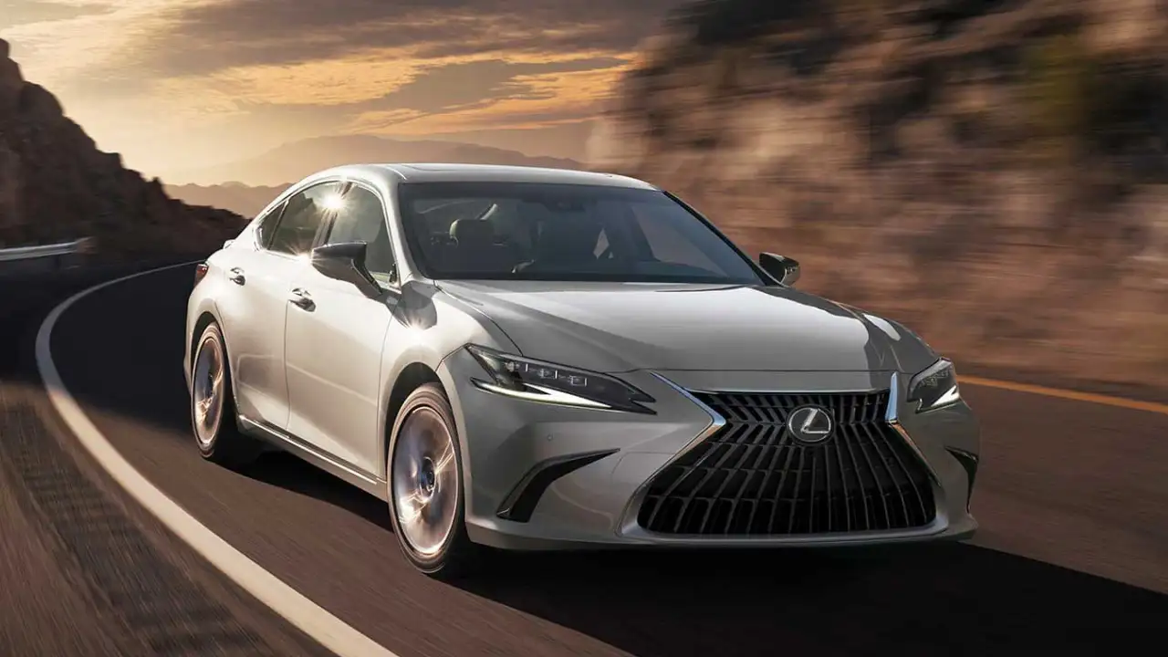 Lexus ES