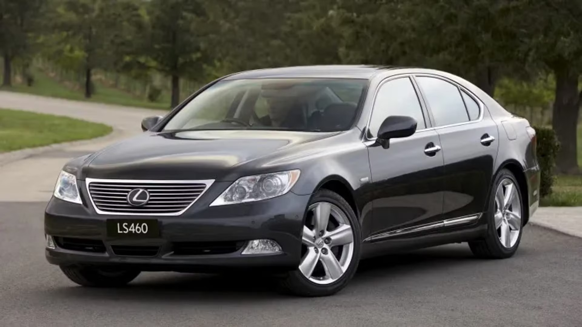 Lexus LS (2007–2012)