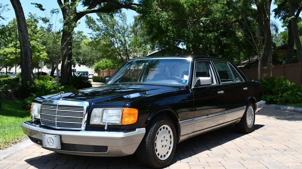 Mercedes Benz 420SEL (W126)