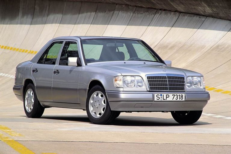 Mercedes Benz E Class (W124)