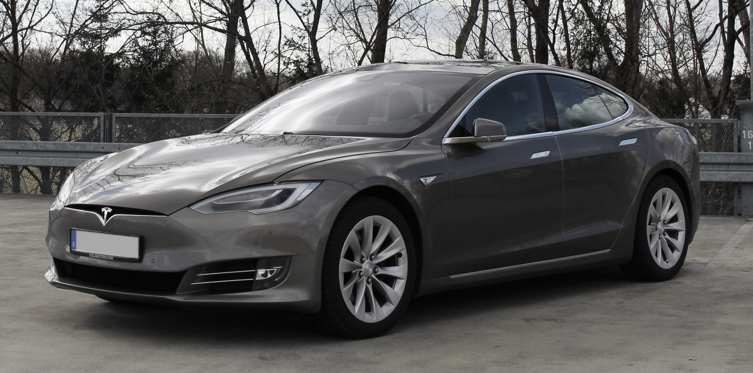 Tesla Model S (2012–2015)