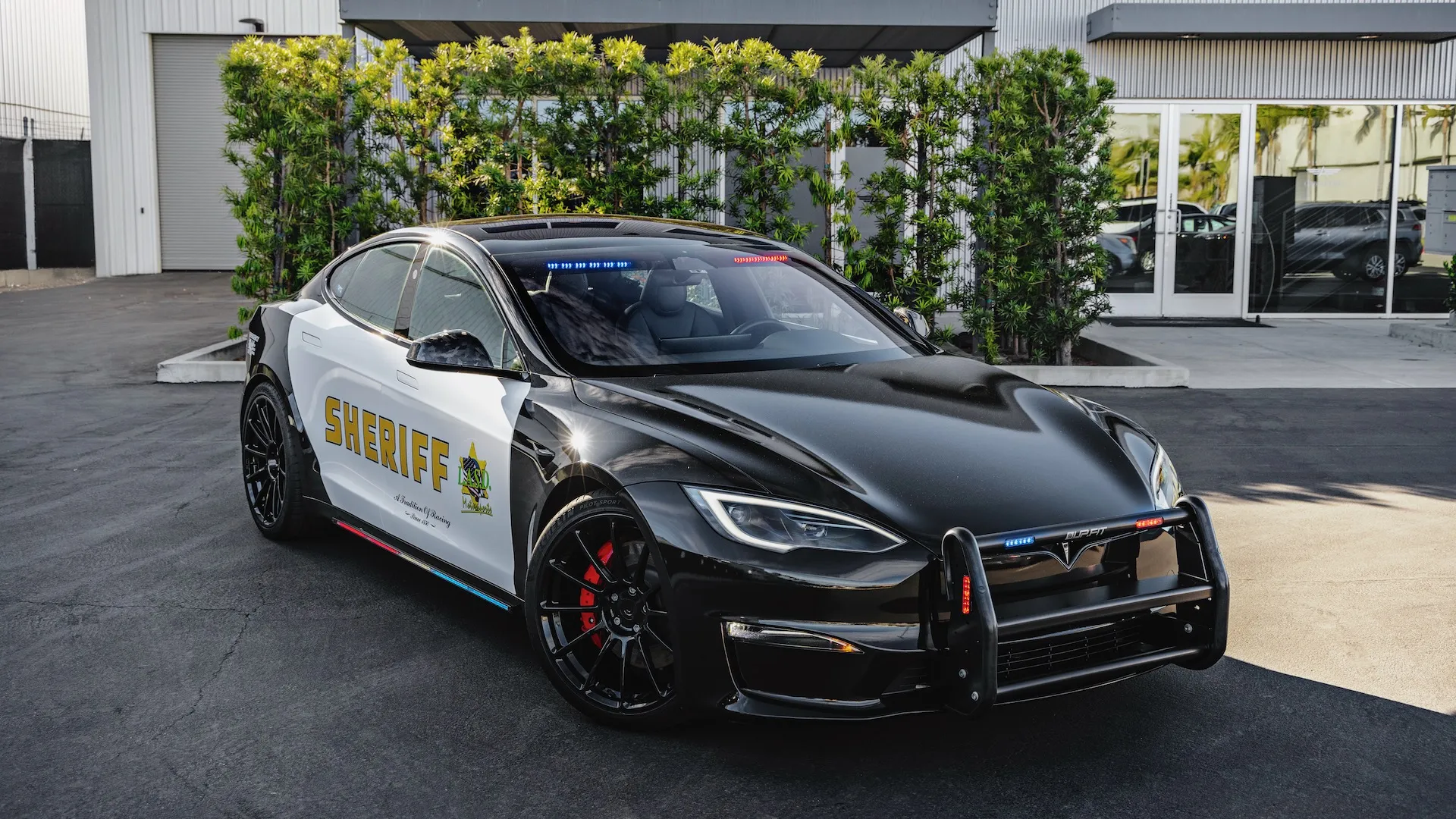 Tesla Model S Police Conversion Tesla Model S Police Conversion