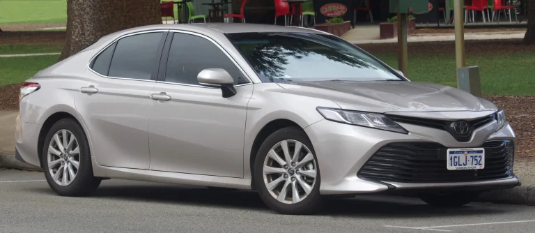 Toyota Camry XLE V6 (XV70 Platform)