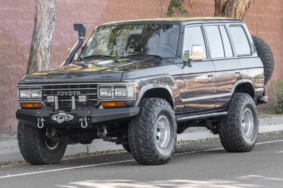 Toyota Land Cruiser FJ60 (1981–1990)