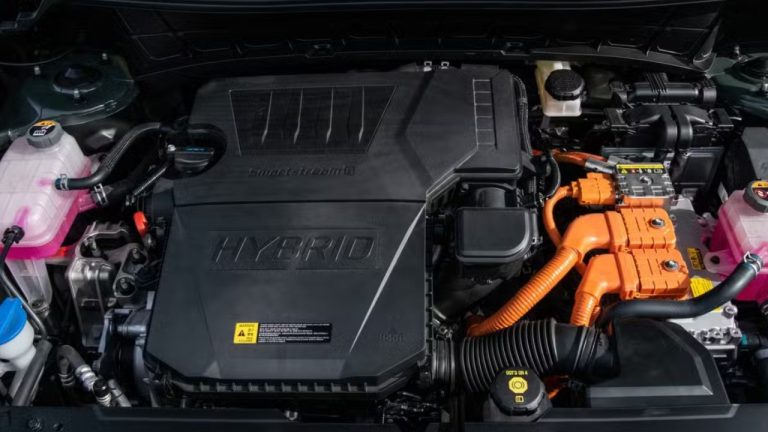 Toyota Prius (Dynamic Force Hybrid)