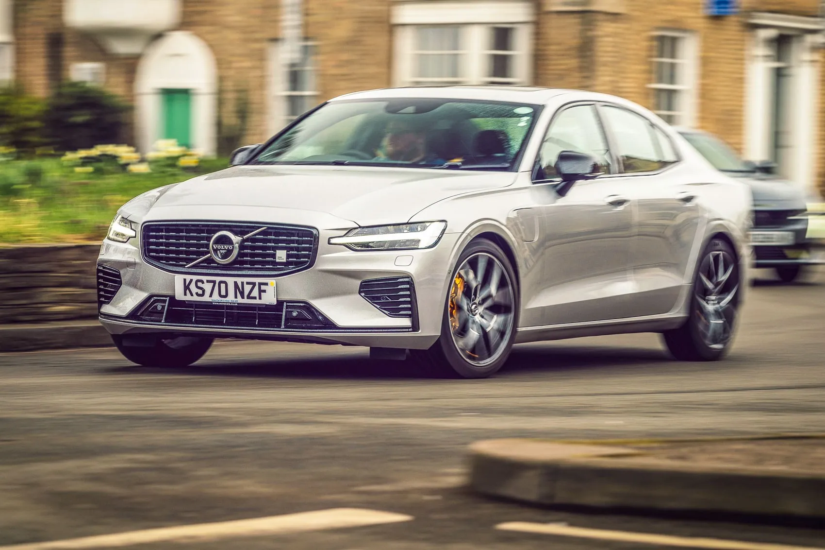 Volvo S60 Recharge T8 Polestar Engineered