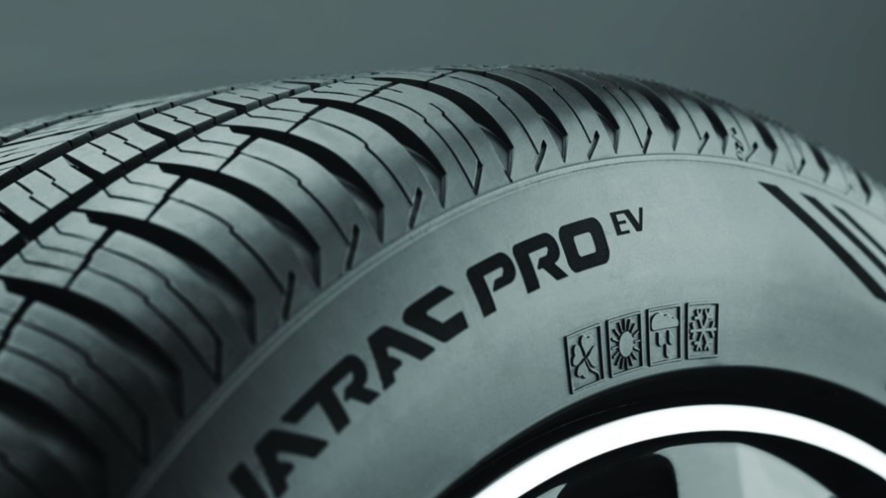 Vredestein Quatrac Pro+