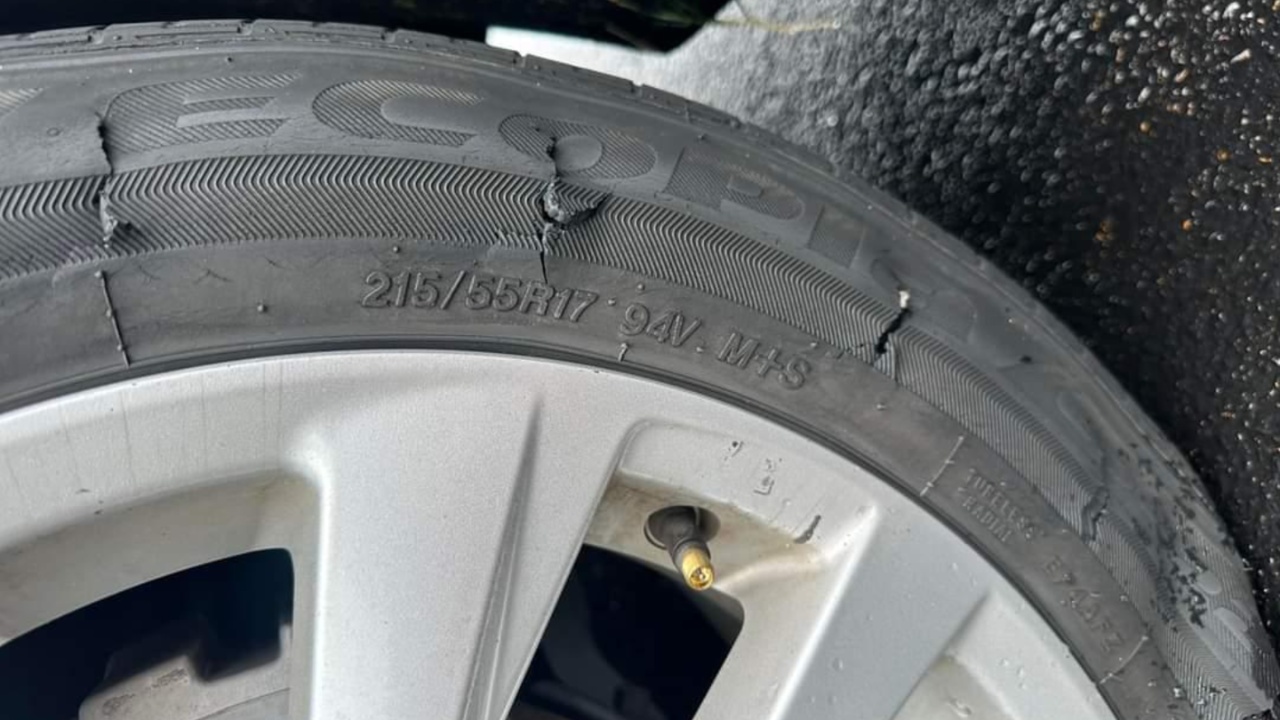 Vulnerability to Internal Pinch Cuts and Sidewall Bubbles