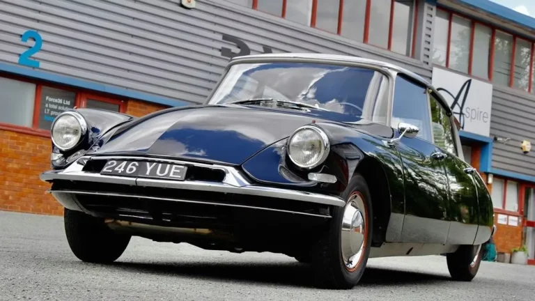 vintage Citroën DS