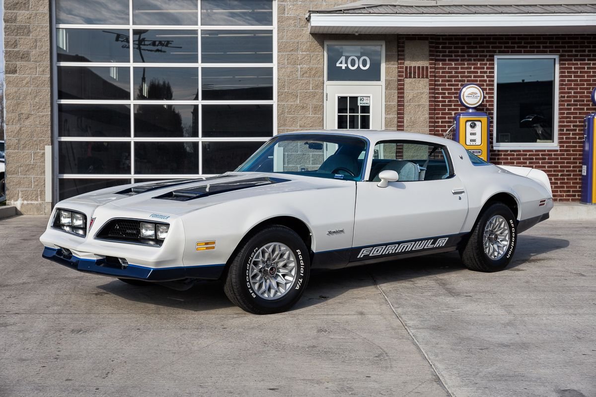1977 Pontiac Firebird Formula 400