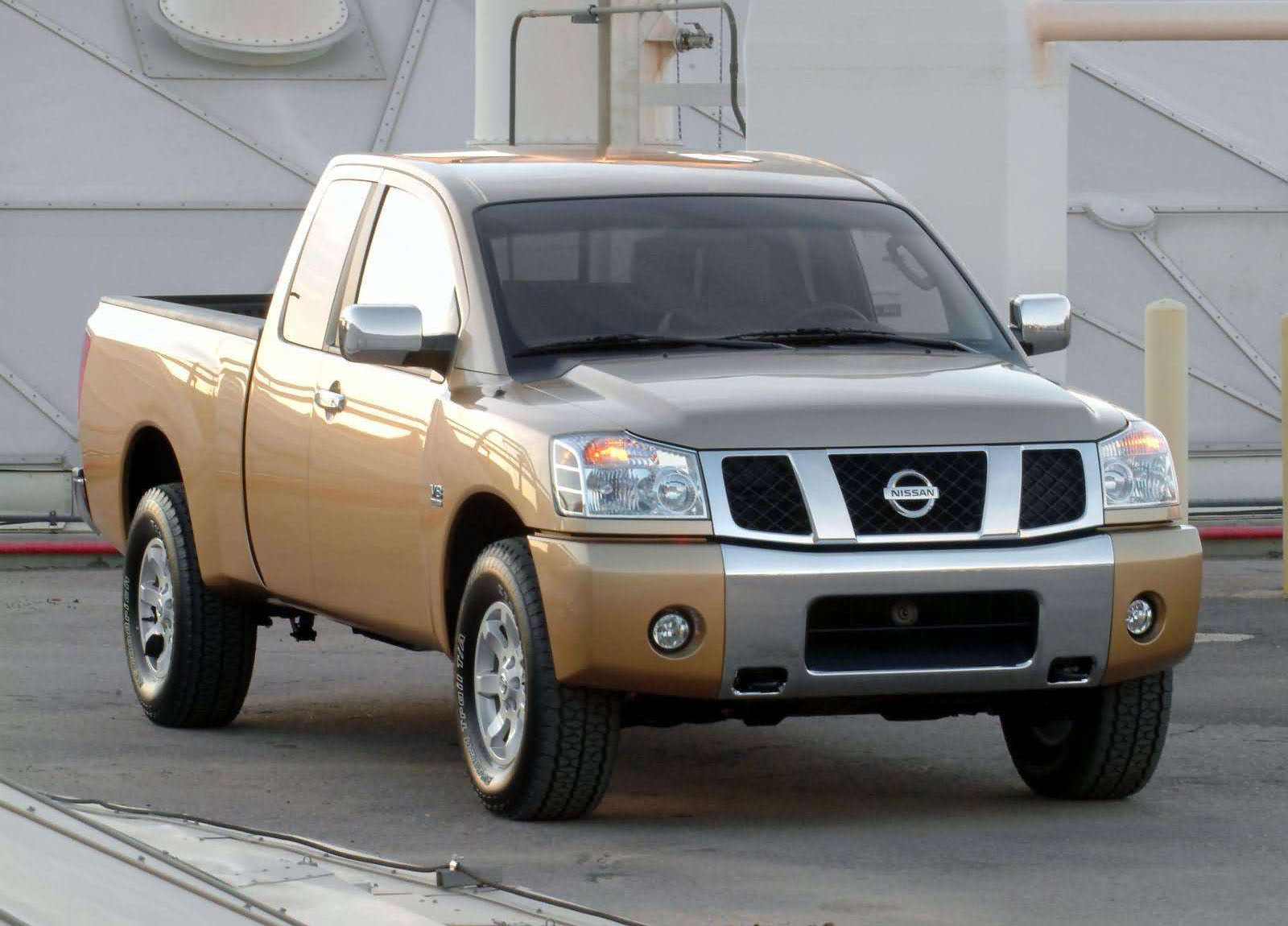 2004 Nissan Titan