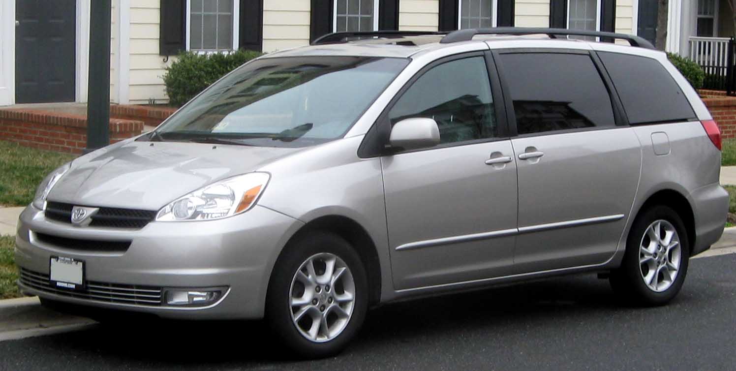 2004 Toyota Sienna XLE
