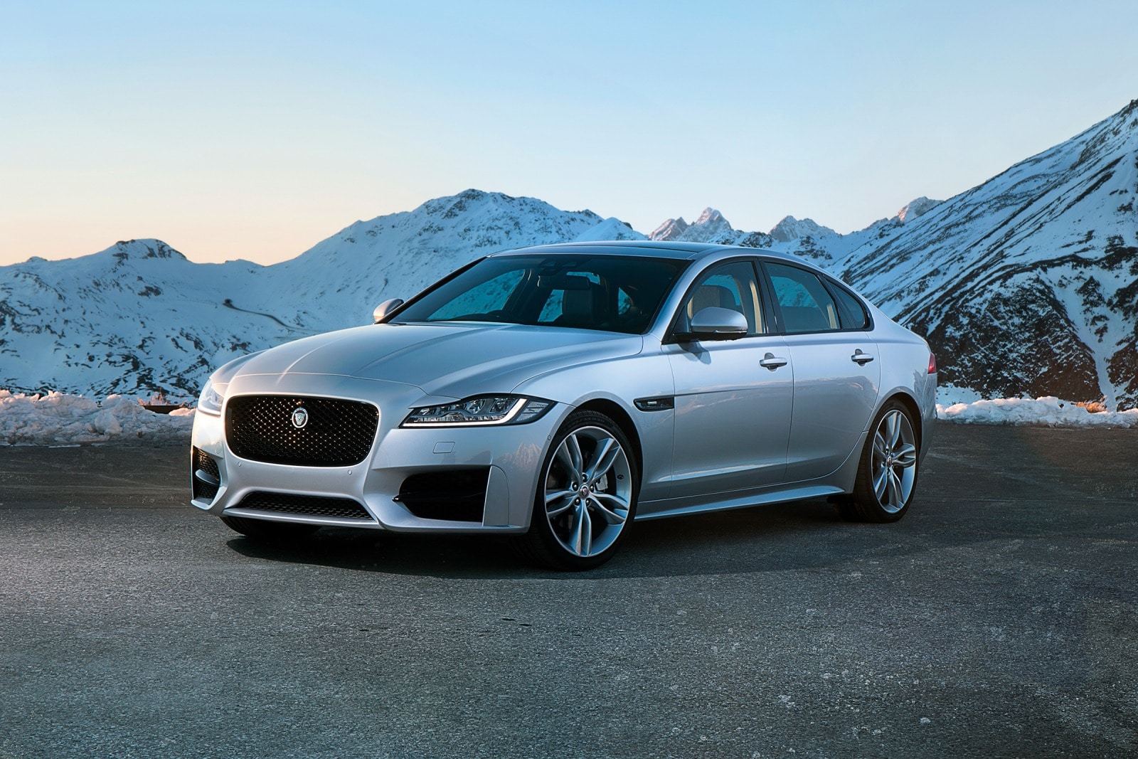 2018 Jaguar XF S