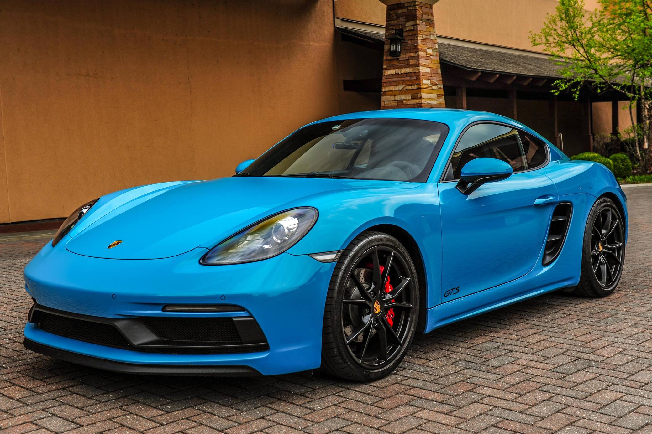 2019 Porsche 718 Cayman S