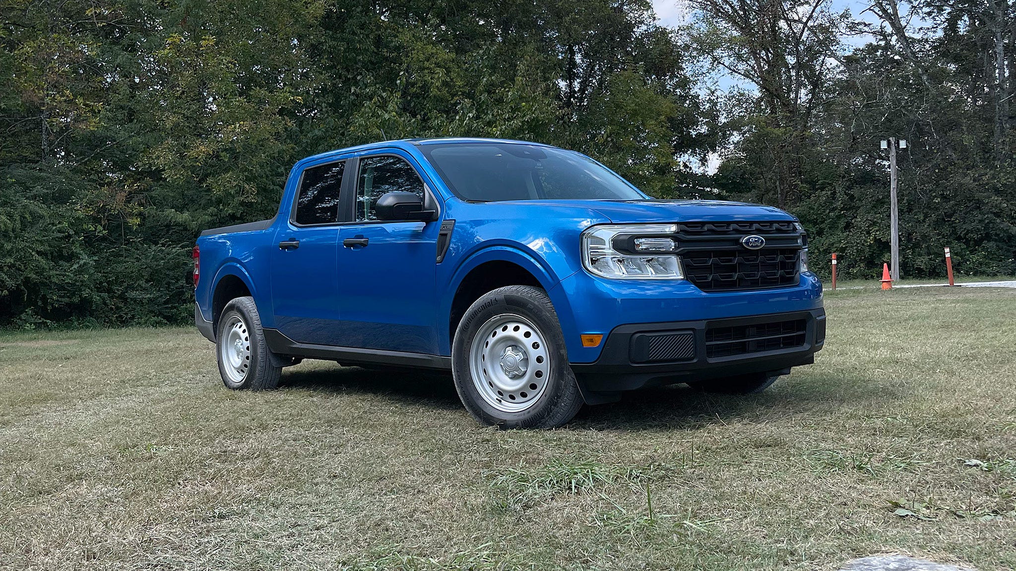 2022 Ford Maverick XL FWD Hybrid