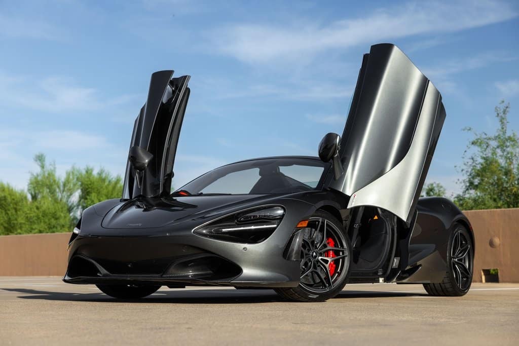 2022 McLaren 720S