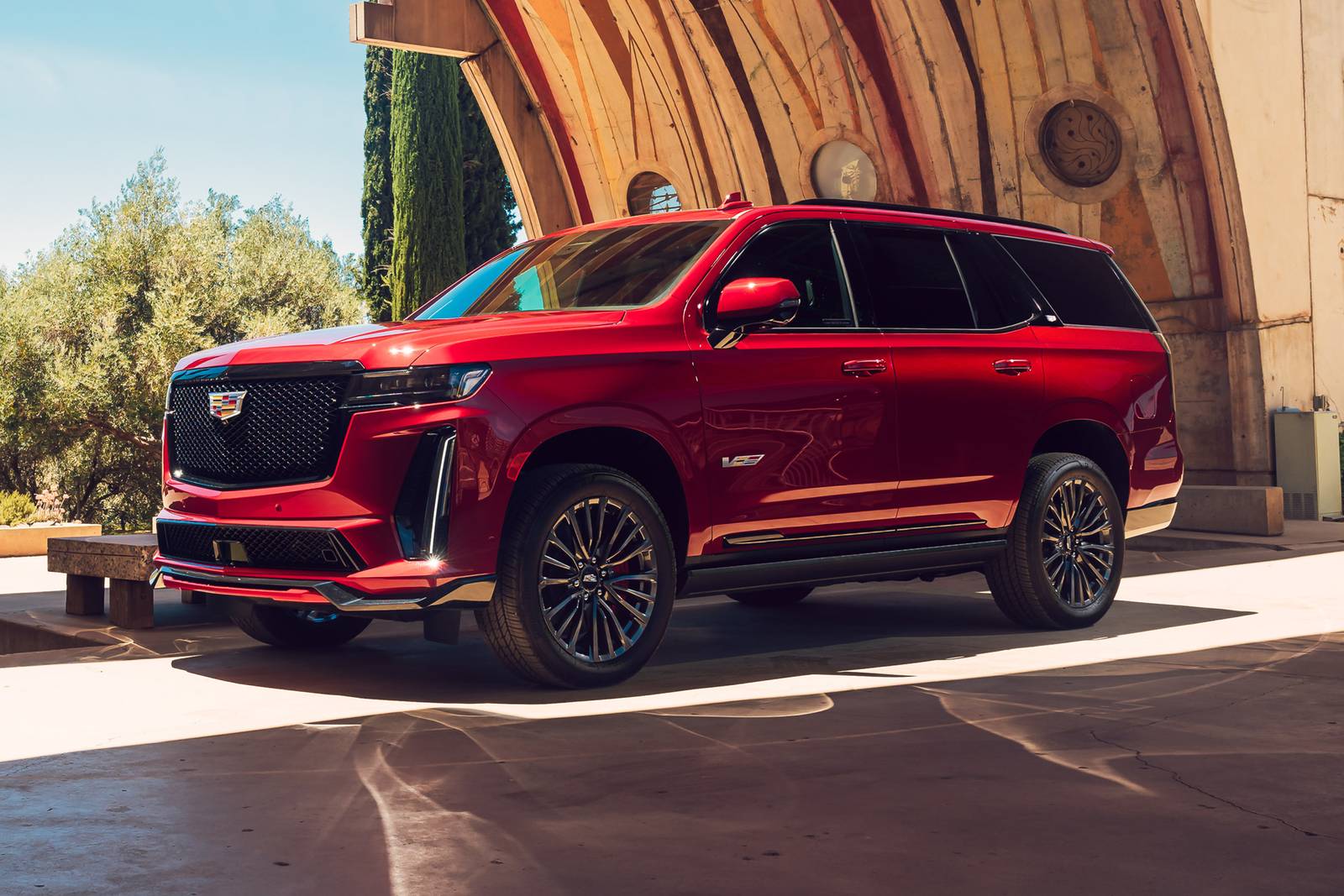 2023 Cadillac Escalade ESV Premium Luxury AWD 6.2L V8