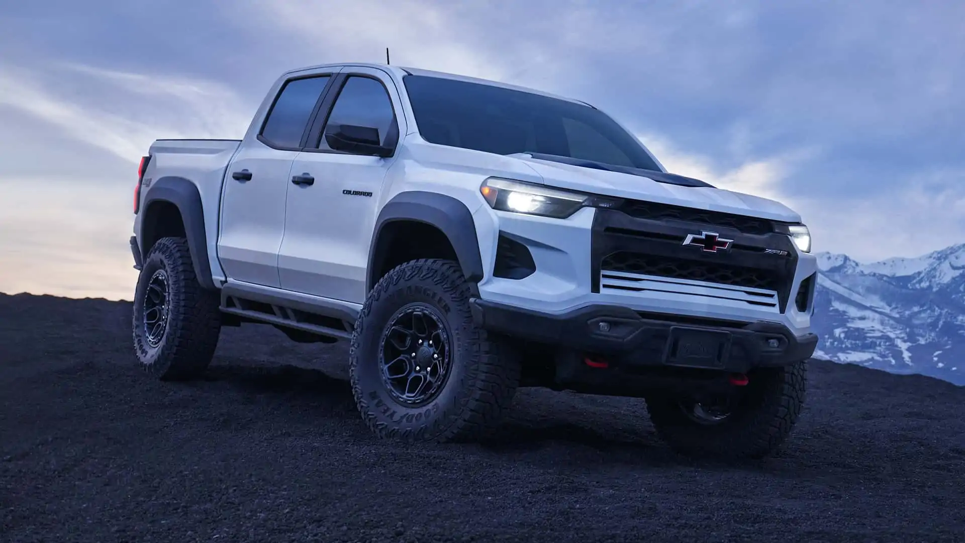 2024 Chevrolet Colorado WT