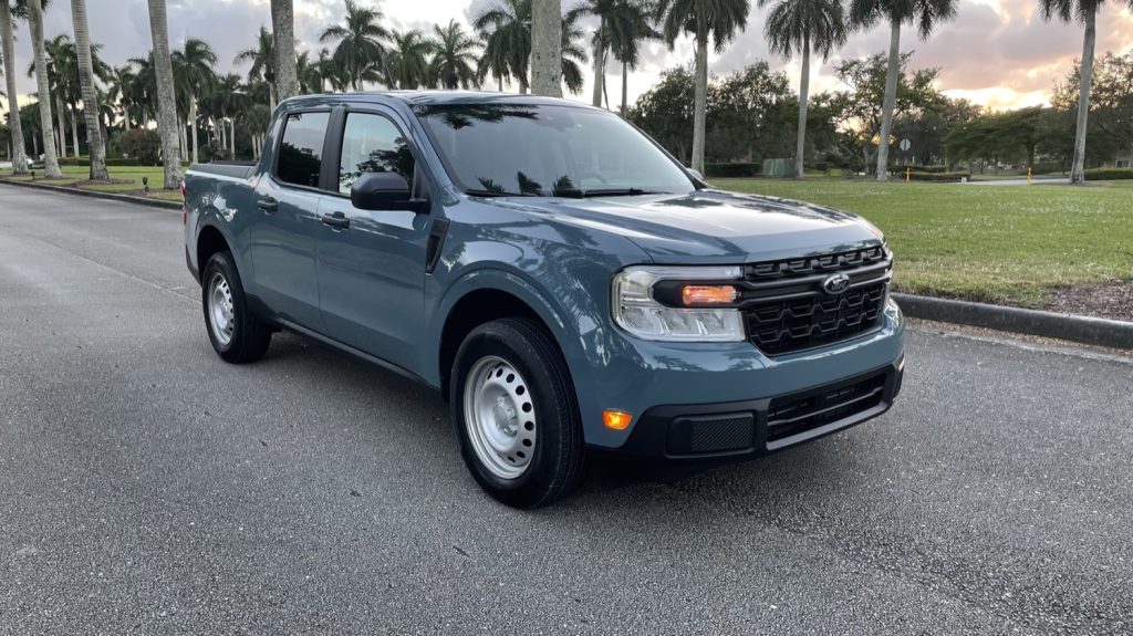 2024 Ford Maverick XL