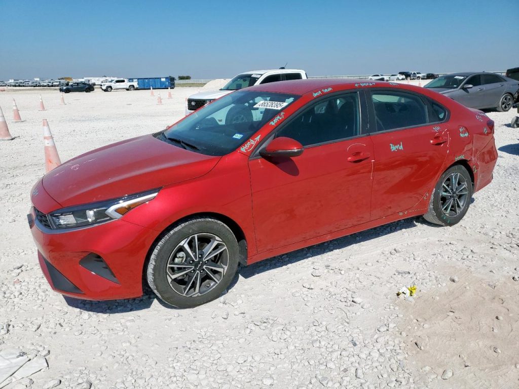 2024 Kia Forte FE