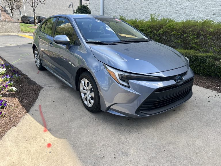 2024 Toyota Corolla Hybrid LE