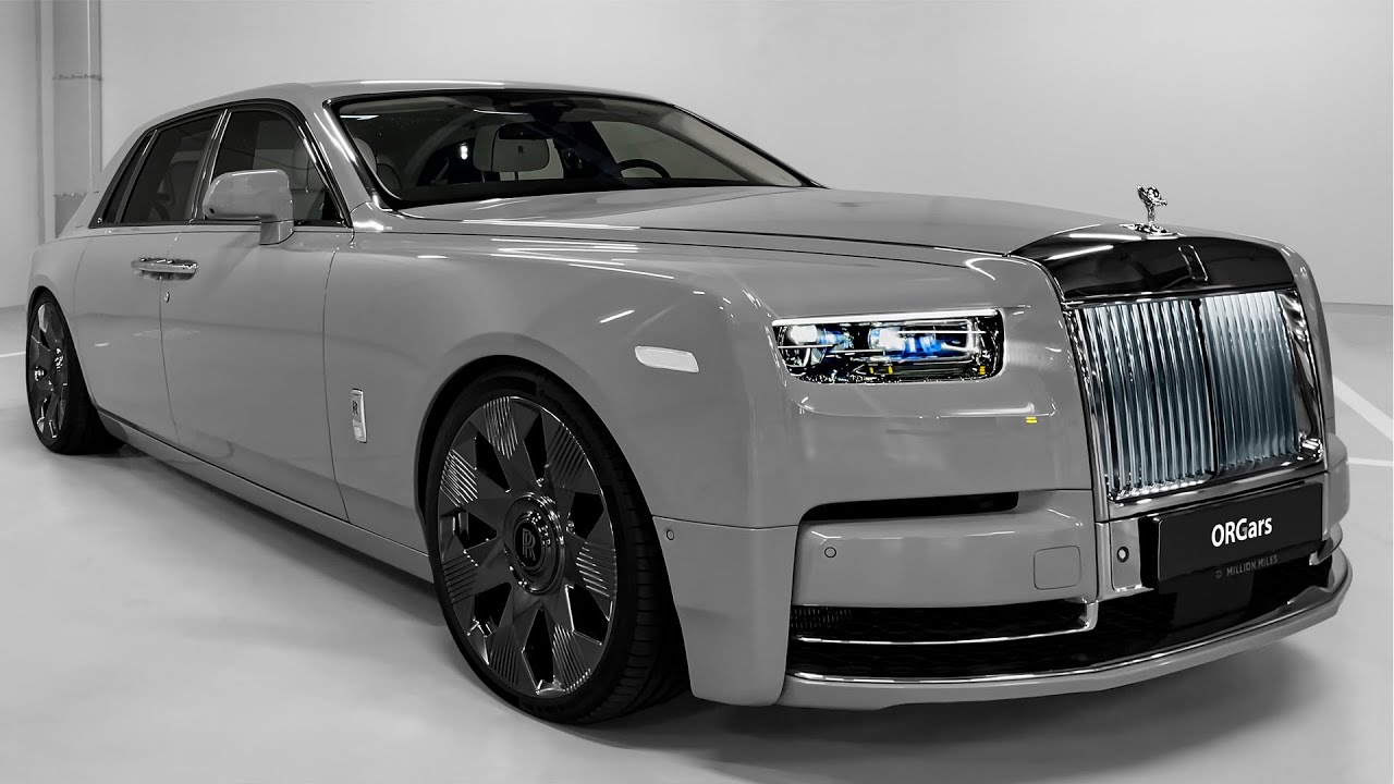 2025 Rolls Royce Phantom