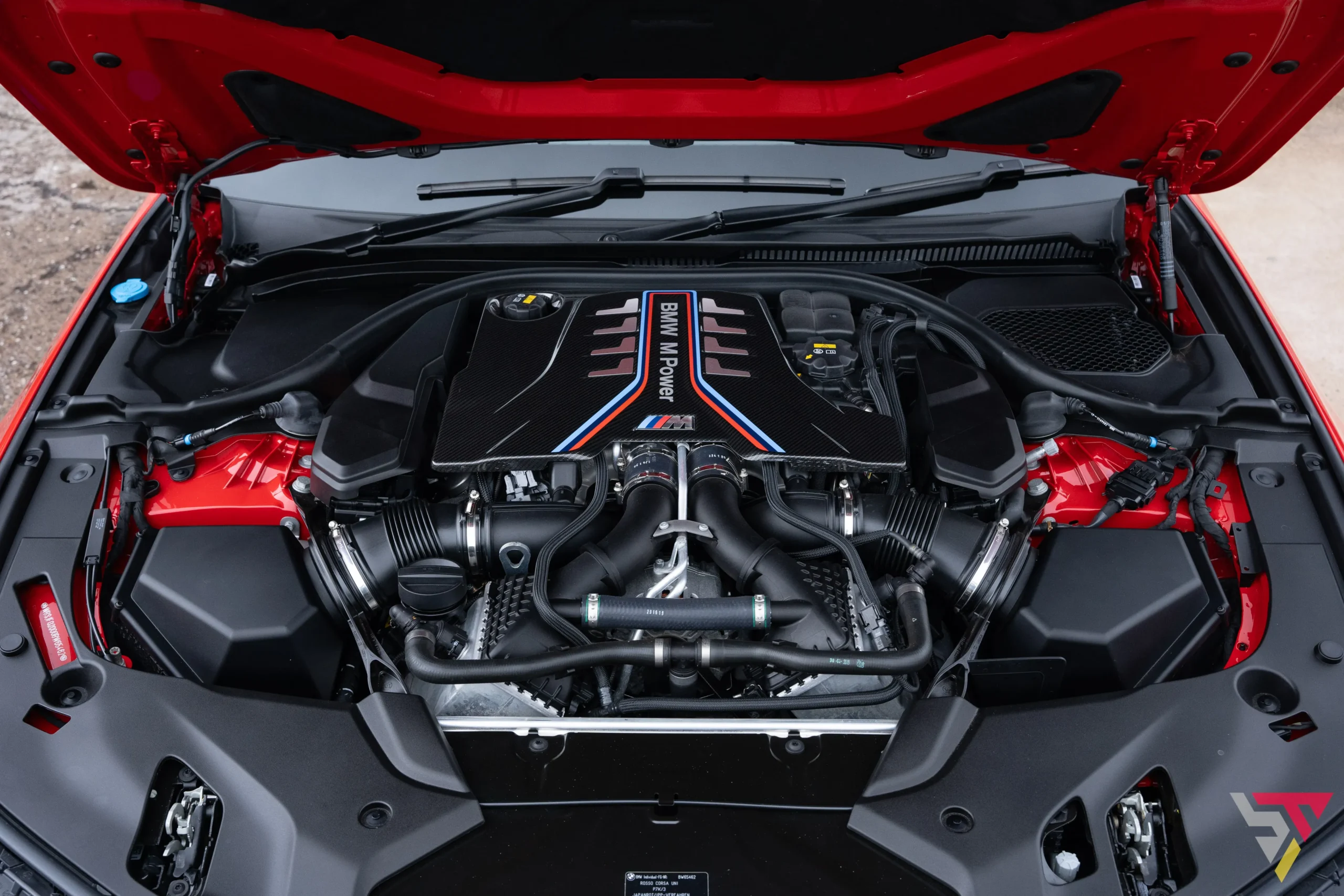 4.4L Twin Turbo V8 engine